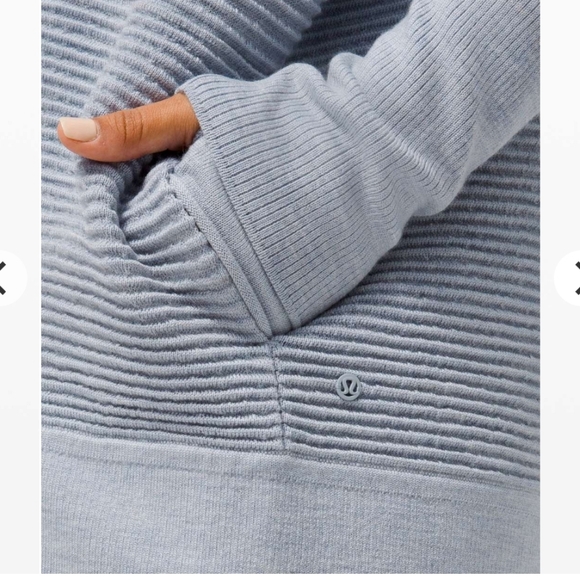 Lululemon Sit In Lotus Wrap II - Picture 3 of 7